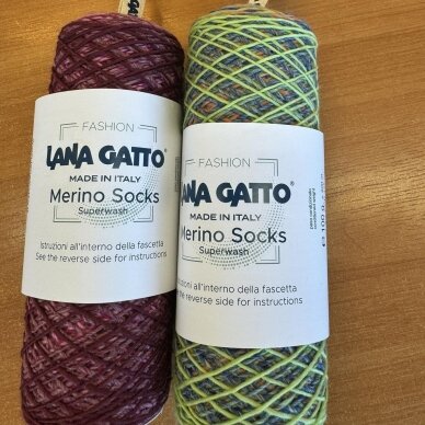 Lana Gatto Merino Socks